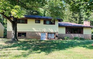 558 Garnette Rd