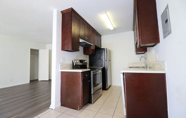 1 bed, 1 bath, 700 sqft, $1,845