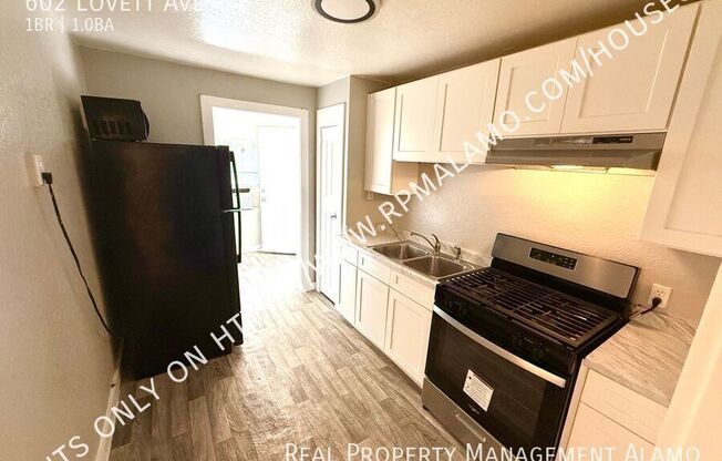 602 Lovett Ave.