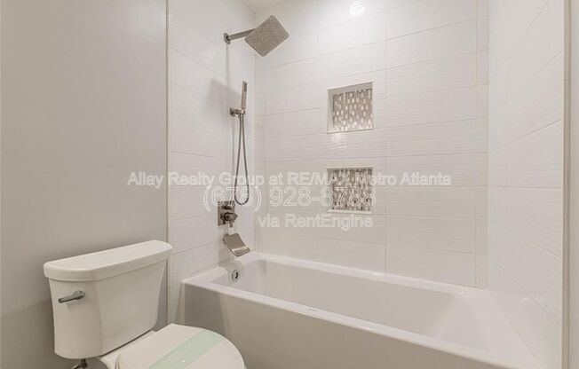 2 beds, 2 baths, 1,194 sqft, $2,700, Unit Unit 411