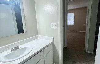 1 bed, 1 bath, 900 sqft, $1,150, Unit 74