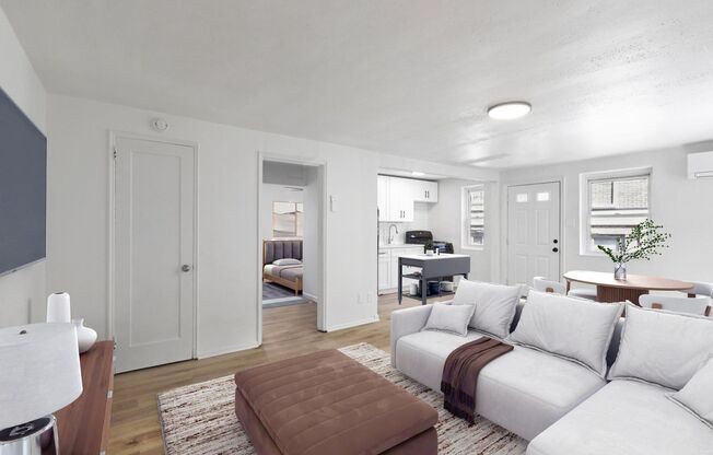 1 bed, 1 bath, 575 sqft, $995, Unit 124