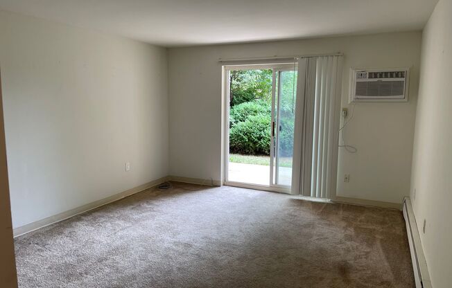 1 bed, 1 bath, 600 sqft, $1,475, Unit A - 14