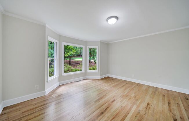 Beautiful Five Bed Three and Half Bath Home in Charlotte!