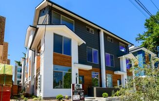 Mary Ave Townhouses