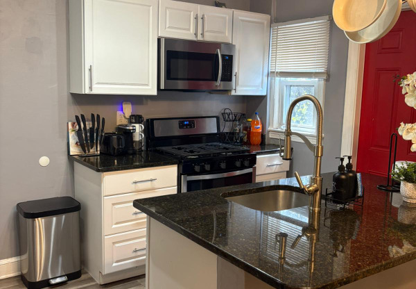 127 WILMINGTON PL SE