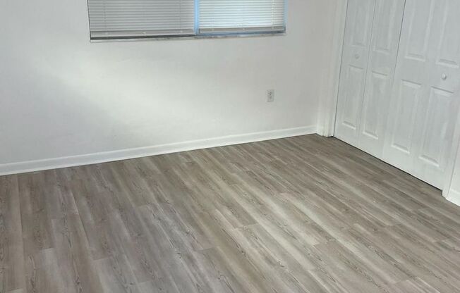 1424 Spring Lane Apt 1-4