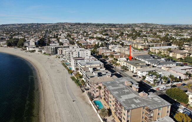 1BR with 2 Parking Spaces Just 1 Block from Sail Bay