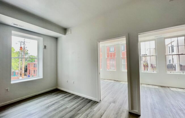 2 beds, 1 bath, 735 sqft, $1,940, Unit 207
