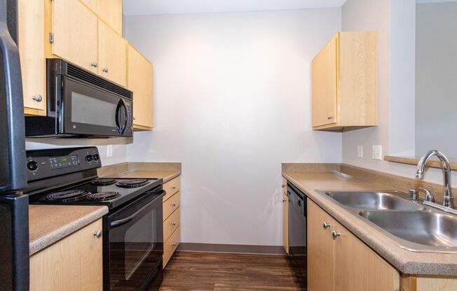 1 bed, 1 bath, 728 sqft, $1,675, Unit D304