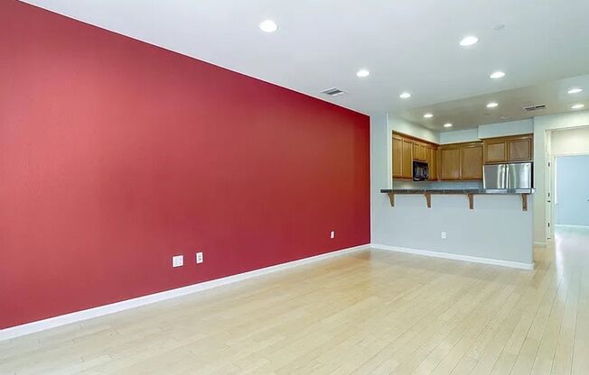 UPGRADED HOME IN HIGHLY CENTRAL SETTING. RARE 3-BED/3-BATH FLOOR PLAN!