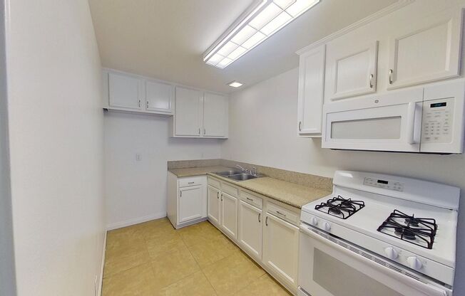 13161 Adland