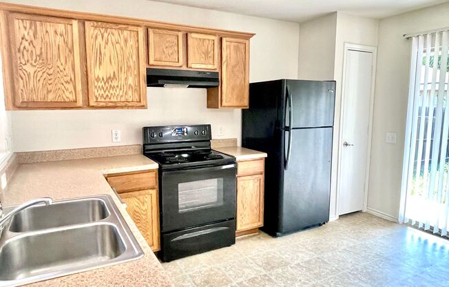 Home Near Southeast Downtown Austin and Airport!