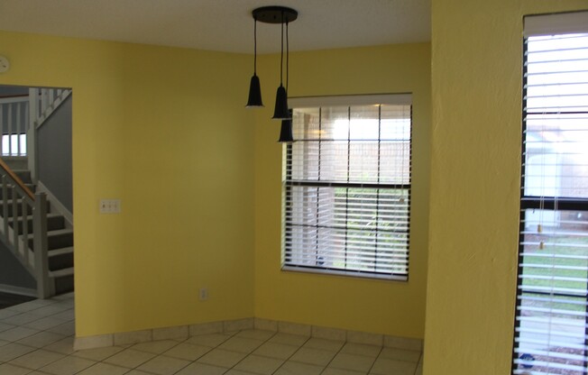 Spacious Townhome in Pelican Bay!