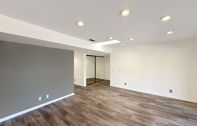 Stunning 2B/2BA Condo in Escondido!