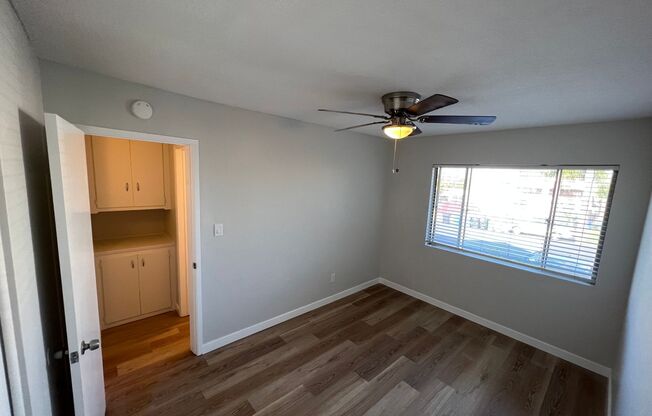 2 beds, 1 bath, 750 sqft, $2,395, Unit A