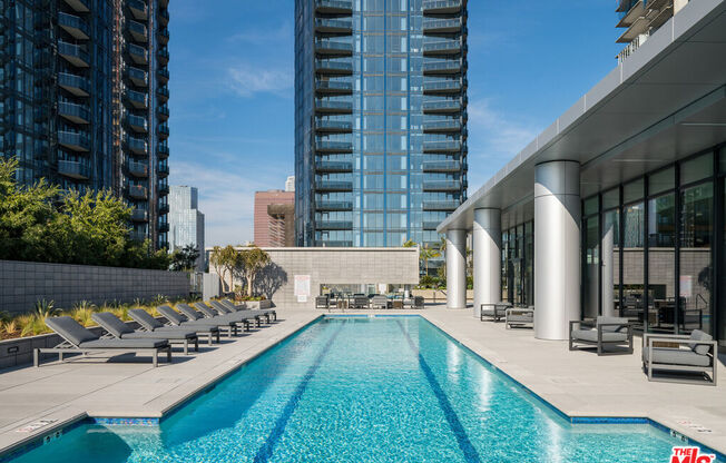 1 bed, 1 bath, 745 sqft, $2,843, Unit E1005
