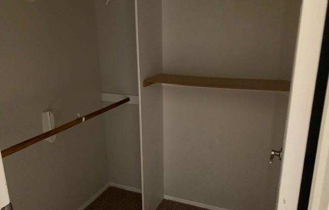 2 beds, 2 baths, $1,395, Unit #1020