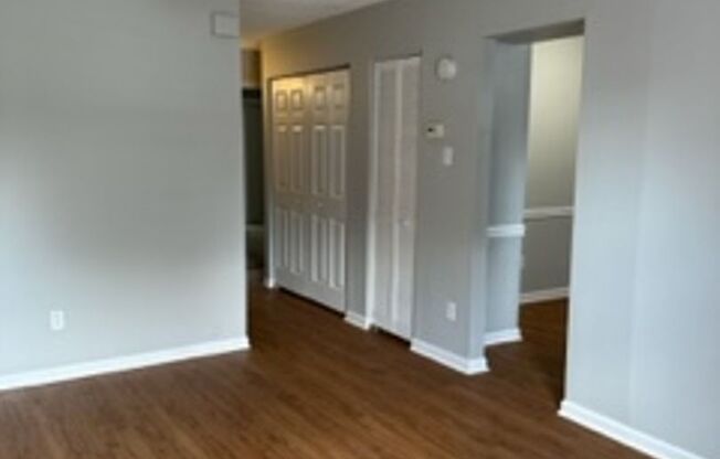 2 beds, 1 bath, $1,550