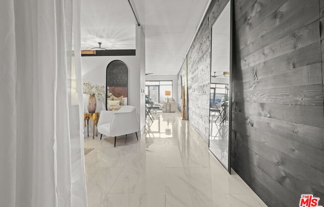 1 bed, 1.5 baths, 1,200 sqft, $4,995, Unit 916