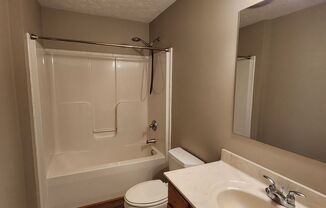 3 beds, 2 baths, $2,300