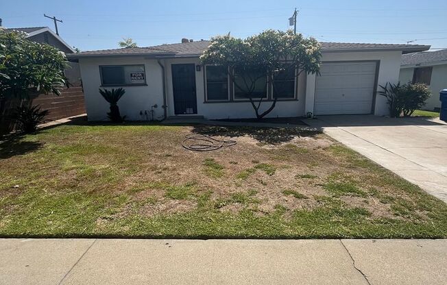 Lovely 3 Bedroom 1 Bath House with Garage
