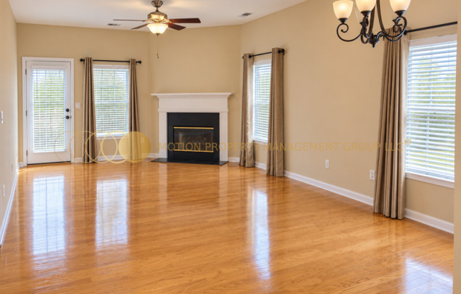 3 beds, 2 baths, $2,200