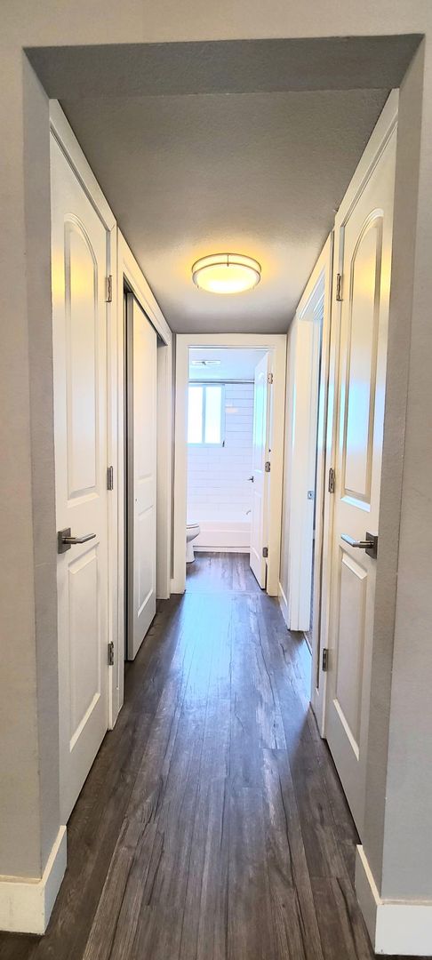 1 bed, 1 bath, 560 sqft, $1,195, Unit 10
