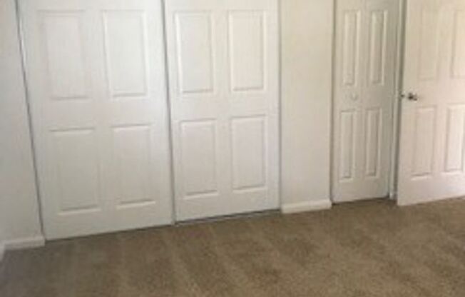 2 beds, 2 baths, 900 sqft, $2,250, Unit 5926#06