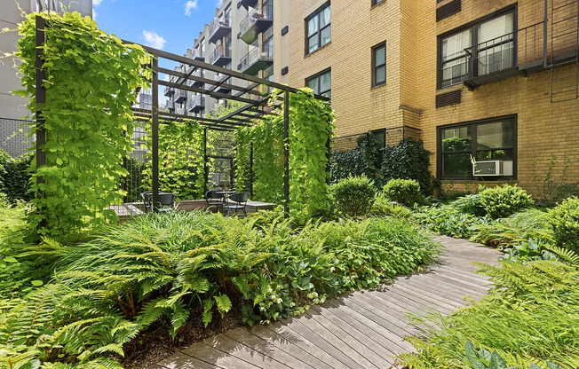 Studio, 1 bath, 480 sqft, $3,800, Unit 3K