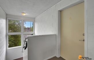 2 beds, 1 bath, $1,350, Unit 6