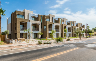 1000 W 5th St