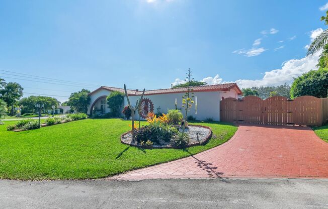 Spacious Palmetto Bay Home