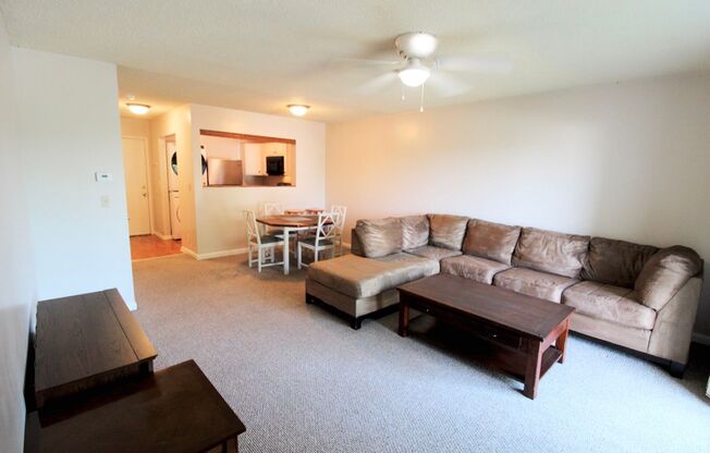 2 beds, 2 baths, $750