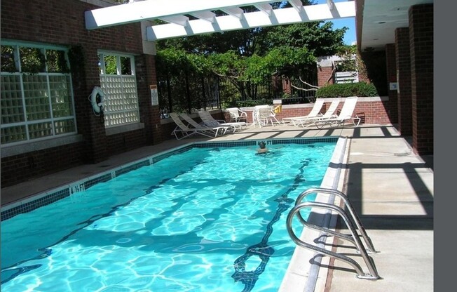 6 Canal Park