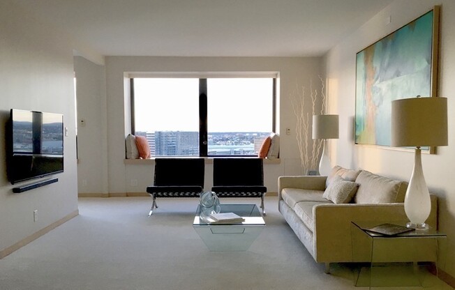 1 bed, 1 bath, 800 sqft, $3,500, Unit 29D