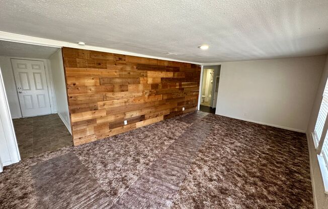 Charming 3 Bedroom House with Fenced Backyard | Conveniently Located near 820 and W. Camp Bowie