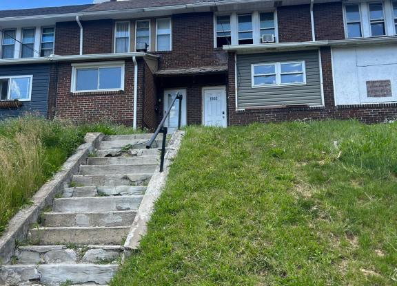1502 Davis ave