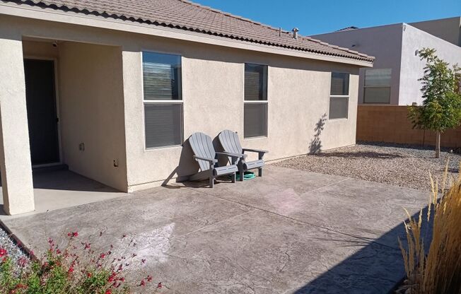 4 beds, 2 baths, $3,000