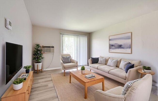 2 beds, 1 bath, 825 sqft, $899, Unit 1750 - 5