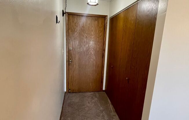 1 bed, 1 bath, $825