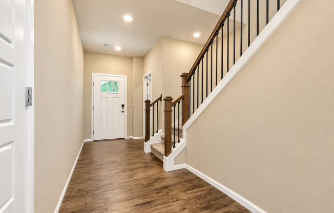 Beautiful 5 bedroom, 3.5 bath home in Maple Valley
