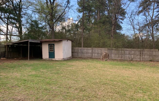 4/2 Fenced Yard and Pet Friendly. SHISD