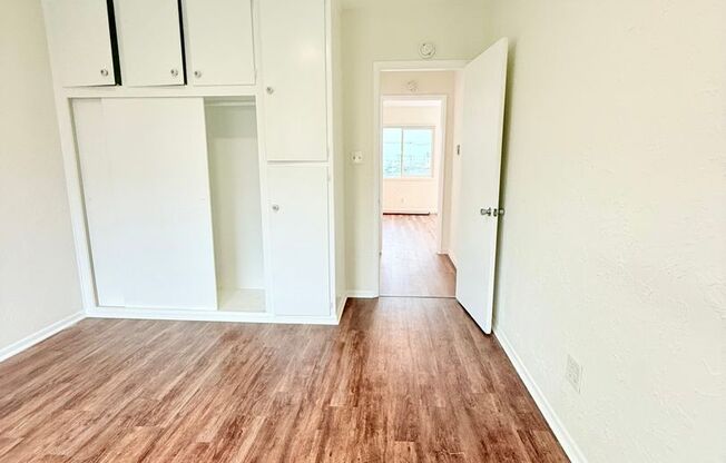 1 bed, 1 bath, $2,495, Unit 1122