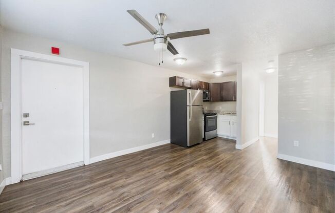 2 beds, 1 bath, 634 sqft, $1,999, Unit 330-06
