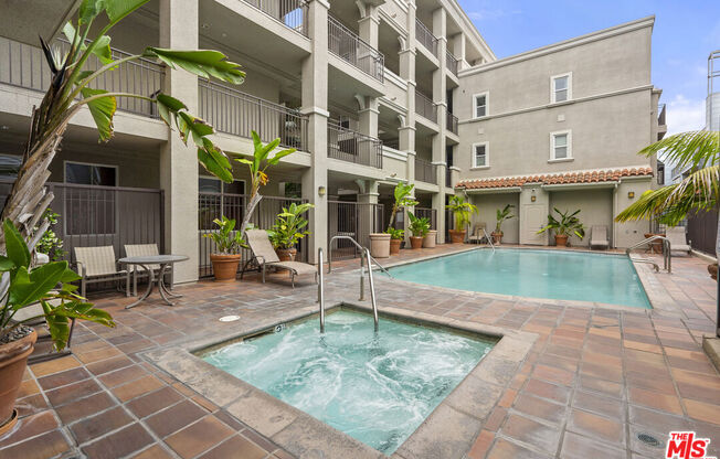 3 beds, 3 baths, 1,350 sqft, $5,800, Unit 301