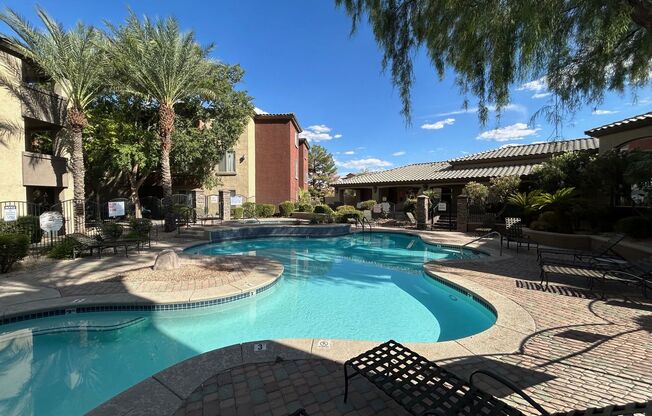 2 beds, 2 baths, $1,200, Unit # 2017