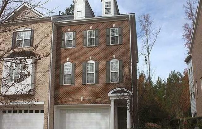 Amazing end unit townhome