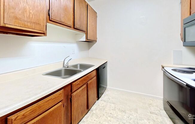 37 S. Williams Street (Exeter)