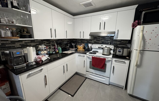 357 Faneuil St # 310